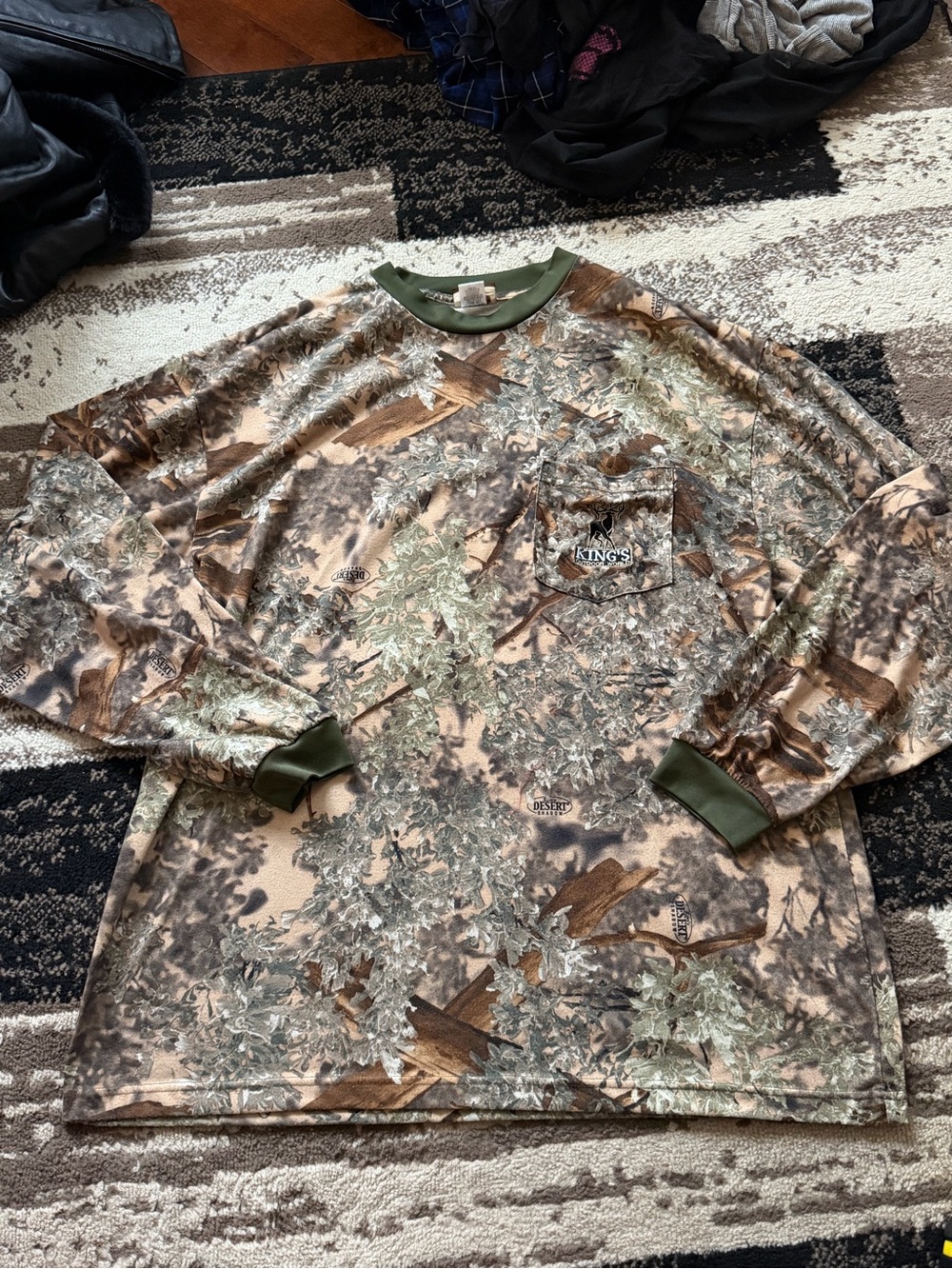 Men’s Camo Long-Sleeve Pocket Shirt - Realtree Pattern